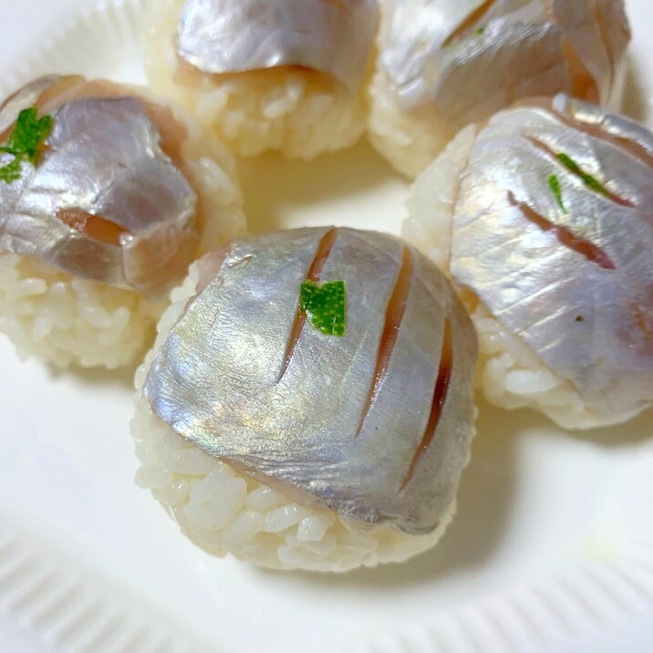 【白ワインに合う】お酒もすすむ、えぼ鯛の手毬寿司